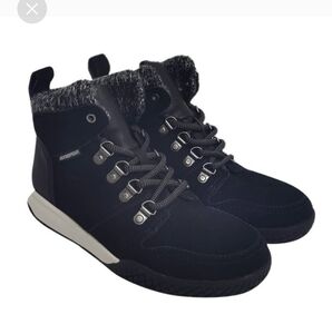 WEATHERPROOF LADIES SNEAKERBOOT RUBY BLACK LACE UP ANKLE BOOT…